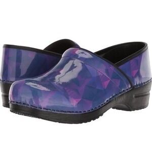 New Sanita Women's Professional Patent Purple Pascal Print Clog Sz 37‎ US 6